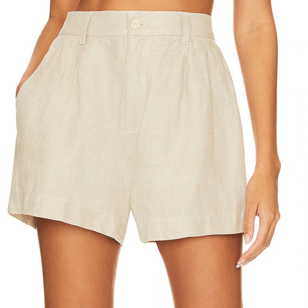 Bella Dahl pleated linen shorts